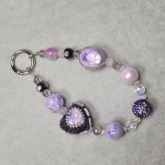 🔥🔛SALE🔥Purple Crystal Keychain/ Wristlet/ Phone Charm/ Bag Charm - Picture 3 of 4